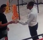 Delegado da PF &eacute; detido em shopping no Recife.