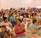 Fam&iacute;lias recebem aux&iacute;lio da Prefeitura de Garanhuns.