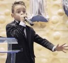 Document&aacute;rio A Voz de Deus.