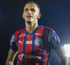 Luciano Juba, lateral-esquerdo e craque do Bahia.