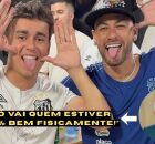 Neymar e Nikolas Ferreira juntos em jogo do Santos.