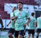 Pedro Favela fala sobre atrasos salariais no Santa Cruz.