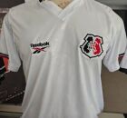 Camisa falsa do Santa Cruz comercializada em quiosque dentro do Arruda.