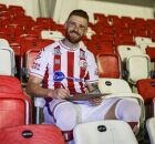 Souza, &iacute;dolo do N&aacute;utico, anuncia aposentadoria do futebol.