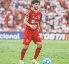 Victor Ferraz, ex-N&aacute;utico, anuncia aposentadoria.