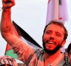 Ativista brasileiro Thiago &Aacute;vila &eacute; solto e deportado ap&oacute;s ser preso em Israel.