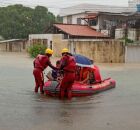 Em Pernambuco, Bombeiros realizaram quase 500 resgates de v&iacute;timas das chuvas nas &uacute;ltimas 24 horas