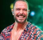 Diogo Nogueira &eacute; internado e cancela shows ap&oacute;s perder a voz; saiba o diagn&oacute;stico do cantor