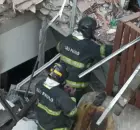 Bombeiros em atua&ccedil;&atilde;o a procura de pessoas