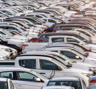P&aacute;tio com carros usados e semi-novos