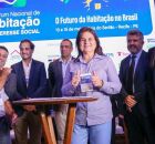 Prefeita Elcione Ramos em evento no Recife.