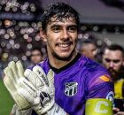 Richard est&aacute; de volta ap&oacute;s les&atilde;o.