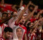 Torcida do N&aacute;utico.