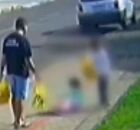 Homem flagrado por c&acirc;meras de seguran&ccedil;a chutando a pr&oacute;pria filha.