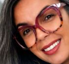 Empres&aacute;ria Shirli Oliveira, propriet&aacute;ria da &Oacute;ptica Millenium, no distrito de Nossa Senhora do &Oacute;.
