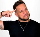 Pernambucano Fl&aacute;vio Andradde traz show de stand up ao Recife em agosto