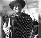 Morre o m&uacute;sico Gabriel Barros em grave acidente na BR-408, em Alian&ccedil;a (PE)