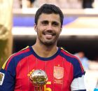 Rodri &eacute; eleito o melhor jogador da Copa do Mundo.