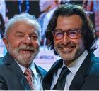Decis&atilde;o de Luiz In&aacute;cio Lula da Silva de exonerar o fot&oacute;grafo Ricardo Stuckert