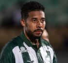 William Oliveira est&aacute; perto de se transferir para o Sport.