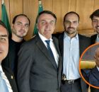 Bolsonaro e seus filhos. 