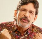 O paraibano &eacute; arquiteto, poeta, compositor, int&eacute;rprete e colunista de r&aacute;dio.