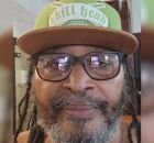 Cantor Edson Gomes &eacute; internado na UTI ap&oacute;s passar mal depois de show em Salvador