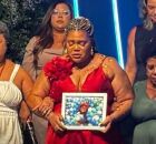 Mirtes Renata, m&atilde;e de Miguel Ot&aacute;vio, em formatura de gradua&ccedil;&atilde;o no Recife.
