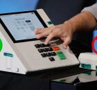 Para orient&aacute;-los, o Tribunal Superior Eleitoral (TSE) formulou o&nbsp;Manual do Eleitor, que re&uacute;ne em um &uacute;nico documento um resumo explicativo das principais normas e orienta&ccedil;&otilde;es para os cidad&atilde;os e cidad&atilde;s que v&atilde;o votar.