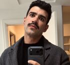 Gusttavo Lima exibe seu novo visual.