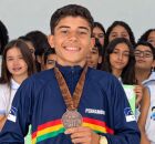 Carlos Manoel, de 14 anos, bronze no lan&ccedil;amento do dardo nos JEBs.