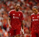 Liverpool enfrenta promovido Ipswich.