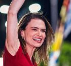Mar&iacute;lia Arraes.