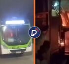 Um motorista de &ocirc;nibus foi feito ref&eacute;m e ficou ferido ap&oacute;s dois homens armados incendiarem o coletivo. 