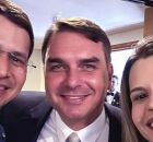 Pastor J&uacute;nior T&eacute;rcio, Fl&aacute;vio Bolsonaro e Clarissa T&eacute;rcio.