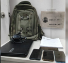 Material apreendido pela pol&iacute;cia 