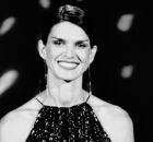 Karina Zeviani, ex-The Voice Brasil 2020, morre aos 51 anos durante tratamento contra c&acirc;ncer.