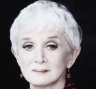 Barbara Barrie, indicada ao Oscar e estrela de "O Vencedor" e da Broadway, morre aos 95 anos.