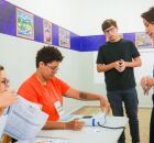 Governadora reeleita Raquel Lyra vota em Caruaru.