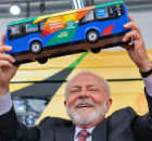 Lula entrega PEC para Tarifa Zero no Transporte aos fins de semana.