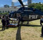Homem &eacute; resgatado de helic&oacute;ptero.