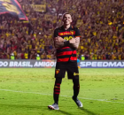 Barletta marca dois gols e garante vit&oacute;ria do Sport na s&eacute;rie B