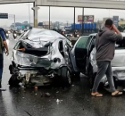 Motorista infarta e engavetamento de 20 ve&iacute;culos deixa feridos no Rio