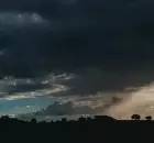 C&eacute;u fechado , alerta de tempestade 