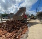 Obras de terraplanagem no bairro de Jaguaribe em Paulista