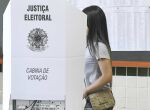 Cabine de vota&ccedil;&atilde;o.
