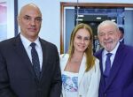 Alexandre e Viviane de Moraes ao lado de Lula