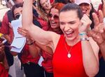 Mar&iacute;lia Arraes.