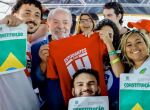 Lula promete criar P&eacute;-de-Meia para universit&aacute;rios se for reeleito.