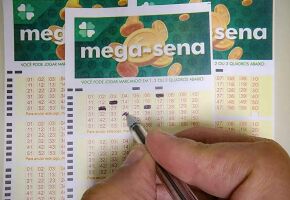 Cart&atilde;o da Mega-Sena. 